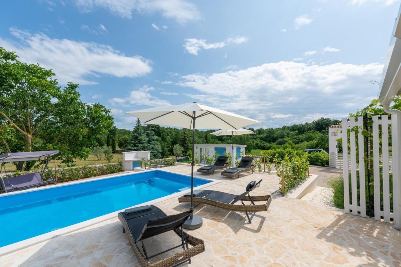 Вилла Casa Cosini With Private Pool Пореч Экстерьер фото